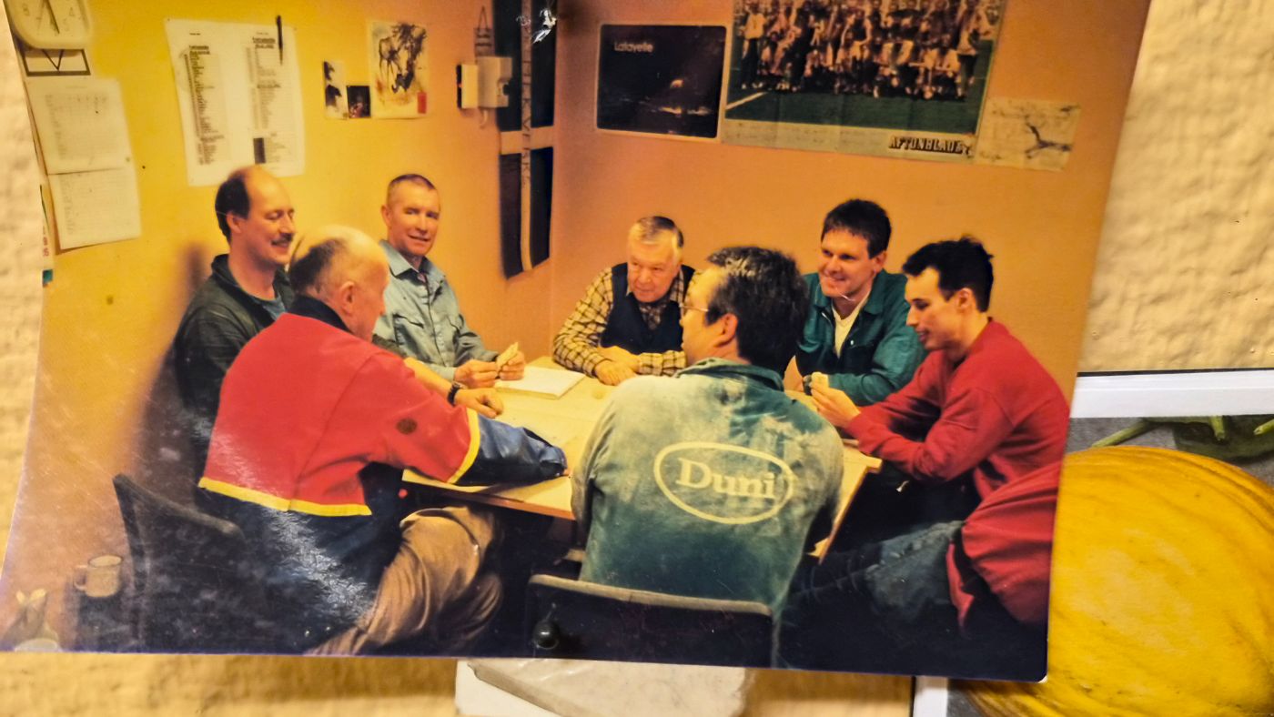 Busen 02 – the TRE-ESS club