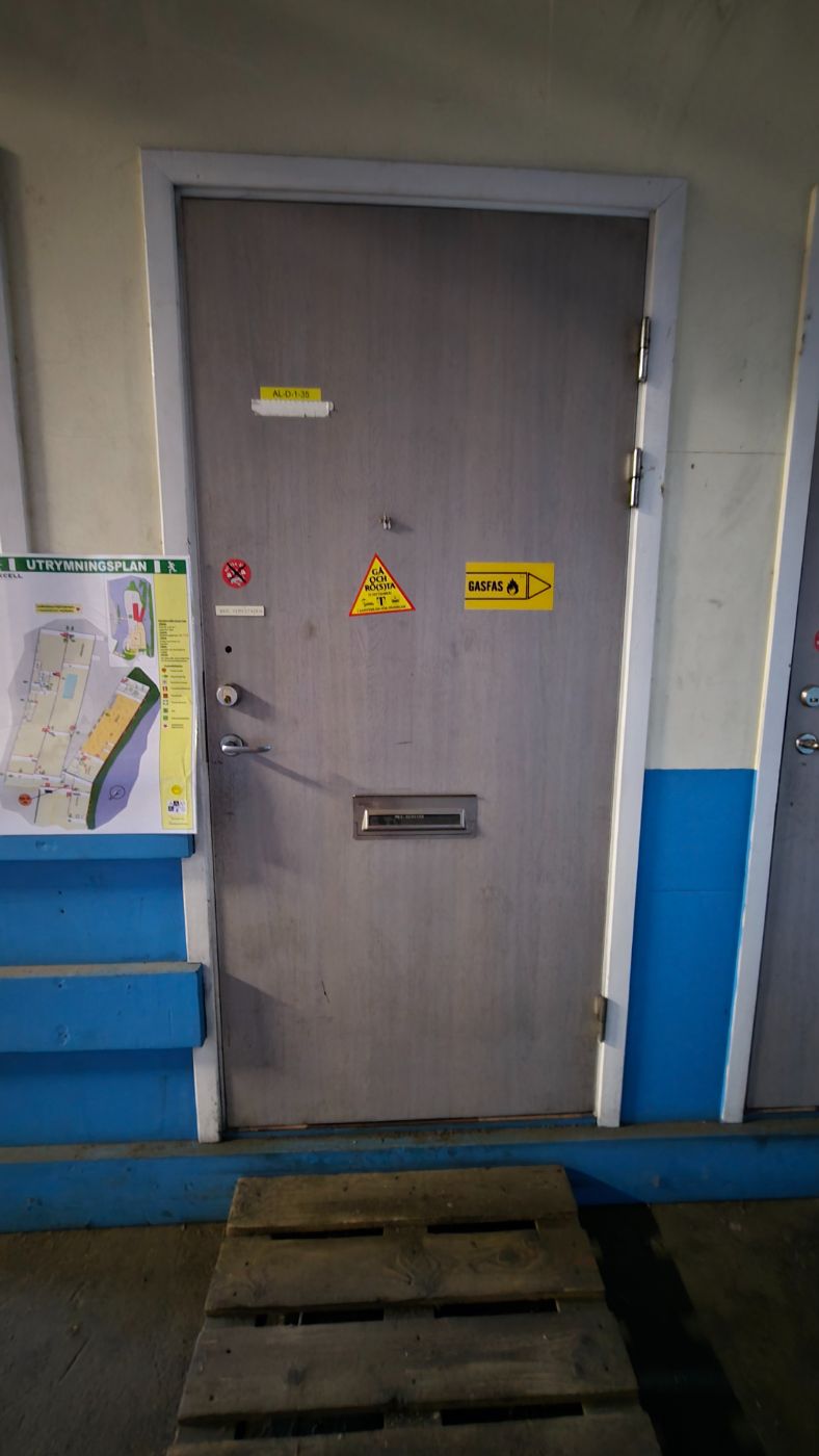 Busen 05 – door AL-D-1-35