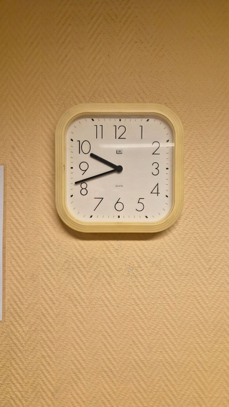 Busen 06 – clock